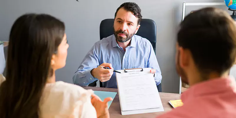 Why Choose Us as Your L1 Visa Lawyer in Paraguay